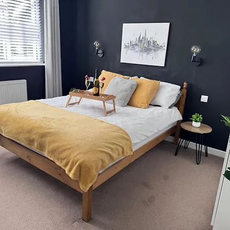 View Retreat, Pet Friendly, Free Parking, View, Golf Nearby *