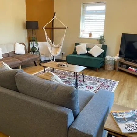 Windermere View Retreat, Pet Friendly, Free Parking, Golf Nearby * Bowness-on-Windermere